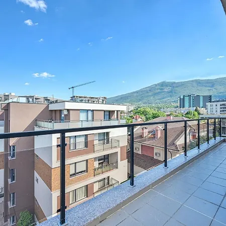 Апартамент Tropicana Terrace 1 Bedroom