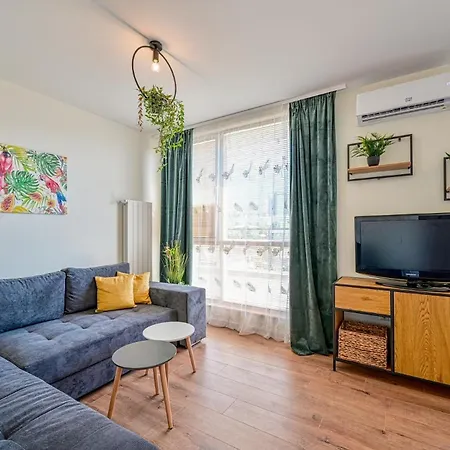 Tropicana Terrace 1 Bedroom